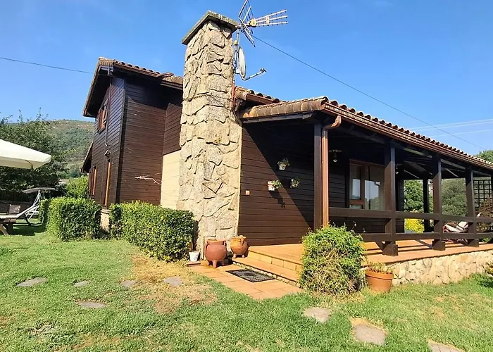 בית נופש Laura Salceda de Caselas